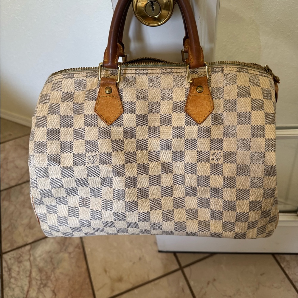 Louis Vuitton White and Tan Checkered Shoulder Bag speedy 30